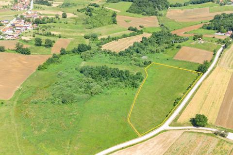 Pisarovina, Bratina, atraktivno građevinsko zemlji&scaron;te s otvorenim pogledom