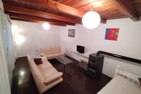 House Ervenik Zlatarski-dio, Zlatar, 43m2