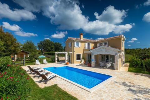 Huis Sveti Lovreč, 200m2