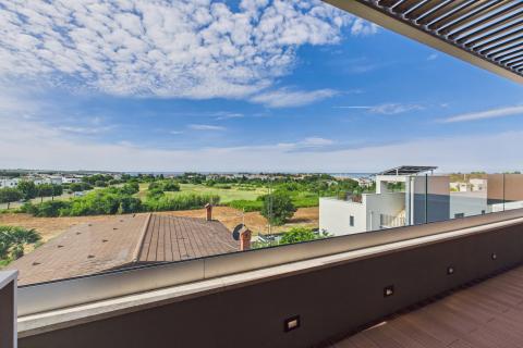 Flat/Appartement Novigrad, 140m2