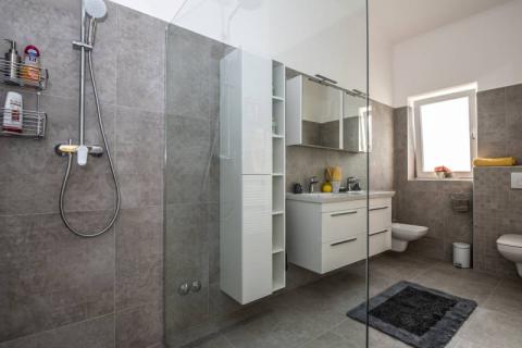 Huis Bijele Zemlje, Grožnjan, 250m2
