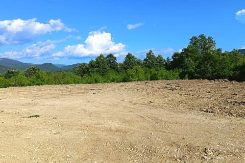 Stavbno zemlji&scaron;če Buzet, 33.173m2