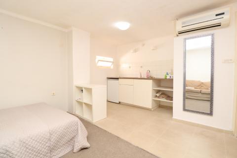 Zagreb &ndash; Tkalčićeva, mali stan, 21m2