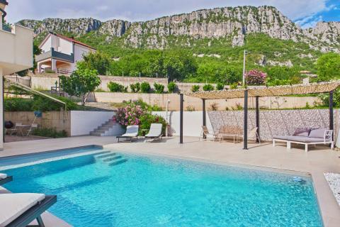 Crikvenica, Bribir &ndash; casa mediterranea con piscina e giardino
