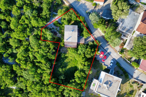 Crikvenica, Jadranovo - kuća za adaptaciju sa velikim dvori&scaron;tem
