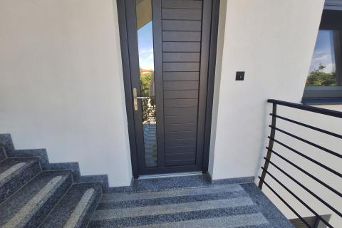 Krk, Čižići, dvosoban stan u blizini mora, novogradnja