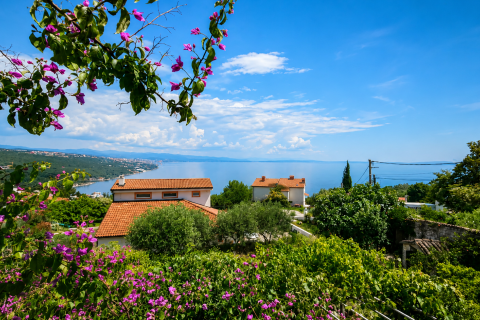 OPATIJA - POBRI - samostojeća kuća