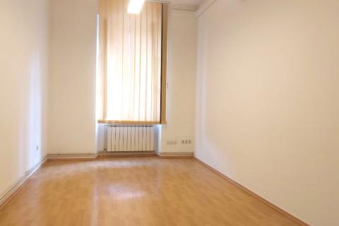 Rijeka, Centar - trosoban stan, balkon, 98 m2