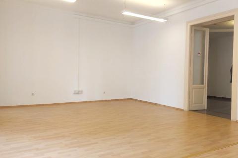 Rijeka, Centar - trosoban stan, balkon, 98 m2