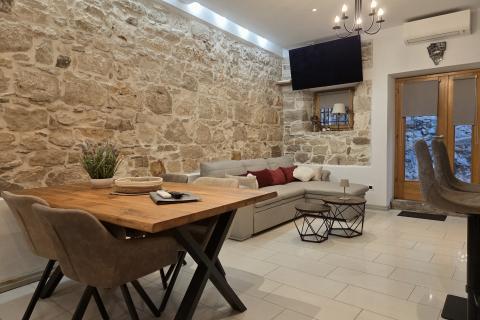 Wohnung 39 QM in Rovinj  mit 8 QM Terrasse