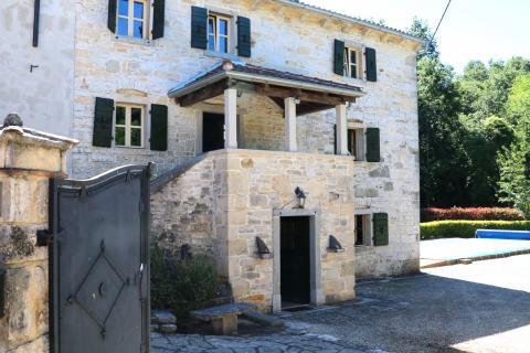 House Grači&scaron;će, 200m2