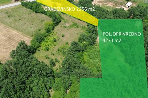 Istra, Žminj - građevinsko i poljoprivredno zemlji&scaron;te