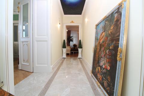 Condo/Apartment Lovran, 140m2