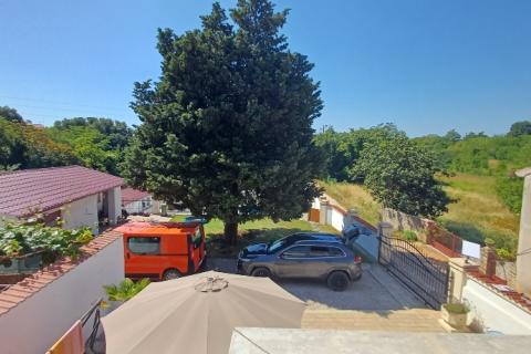 Istrien, Filipana &ndash; Istrisches Steinhaus mit Swimmingpool und Nebengeb&auml;uden