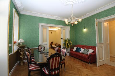 Condo/Apartment Lovran, 140m2