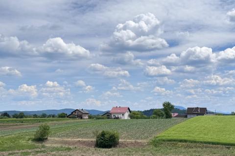Ogulin, samostojeća kuća, garaža