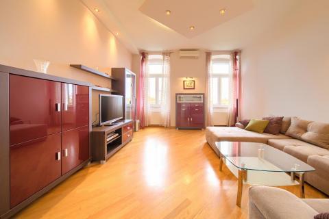 Condo/Apartment Belveder, Rijeka, 85m2
