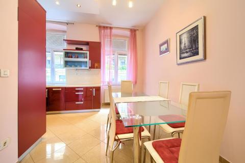 Condo/Apartment Belveder, Rijeka, 85m2