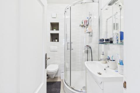 Istrien, Novigrad &ndash; 300 m vom Meer | Wohnung in der historischen Villa Adorno mit Meerblick