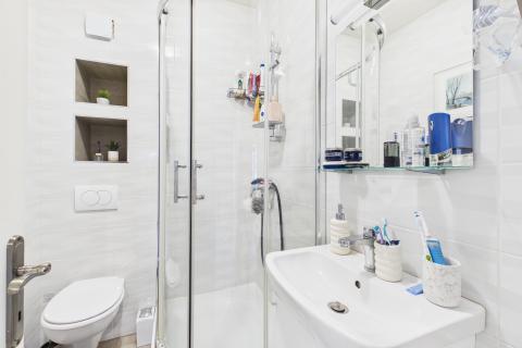 Istrien, Novigrad &ndash; 300 m vom Meer | Wohnung in der historischen Villa Adorno mit Meerblick