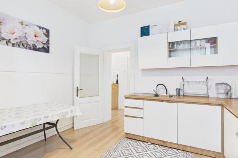 Istrien, Novigrad &ndash; 300 m vom Meer | Wohnung in der historischen Villa Adorno mit Meerblick