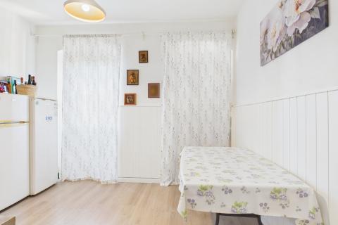 Istrien, Novigrad &ndash; 300 m vom Meer | Wohnung in der historischen Villa Adorno mit Meerblick