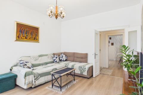 Istrien, Novigrad &ndash; 300 m vom Meer | Wohnung in der historischen Villa Adorno mit Meerblick