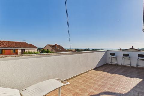 Istrien, Novigrad &ndash; 300 m vom Meer | Wohnung in der historischen Villa Adorno mit Meerblick