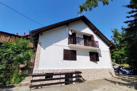 Haus Borčec, Podsused - Vrapče, 158m2