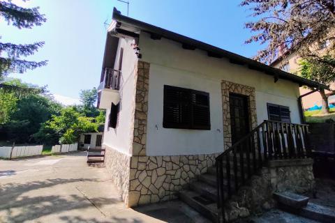 Haus Borčec, Podsused - Vrapče, 158m2