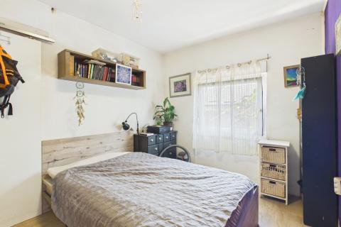Huis Caprag/Željezara, Sisak, 45,72m2