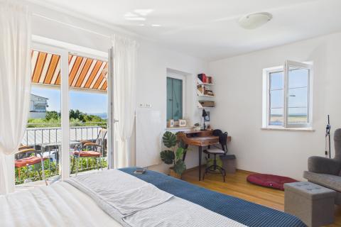 Jadranovo &ndash; Appartamento con giardino vicino al mare