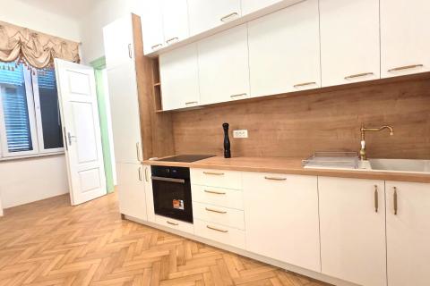 Appartamento Centar, Rijeka, 84m2