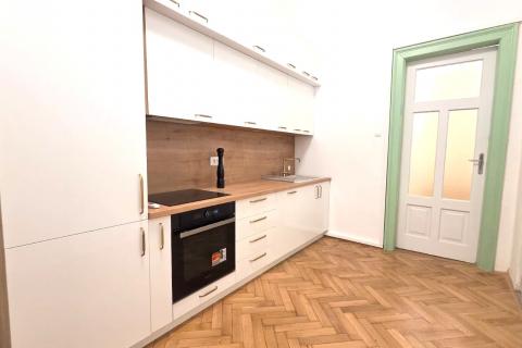 Appartamento Centar, Rijeka, 84m2