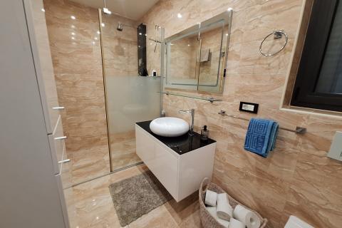 Haus Grižane-Belgrad, Vinodolska Općina, 398m2
