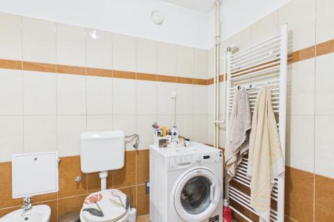 Condo/Apartment Turnić, Rijeka, 76,76m2