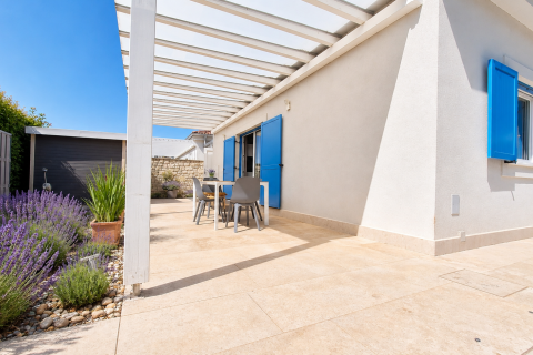 Istria, Cittanova &ndash; Casa indipendente su un unico livello con piscina