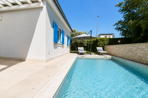 Istria, Cittanova &ndash; Casa indipendente su un unico livello con piscina