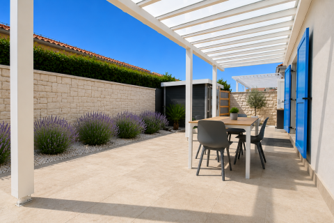 Istria, Cittanova &ndash; Casa indipendente su un unico livello con piscina