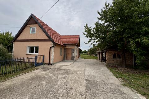 Attivit&agrave; commerciale Kurilovec, Velika Gorica, 75m2