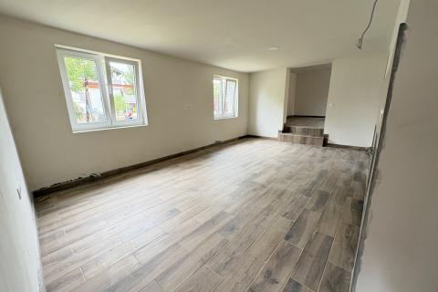 Attivit&agrave; commerciale Kurilovec, Velika Gorica, 75m2