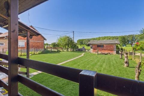Casa Preseka Oborovska, Rugvica, 77m2
