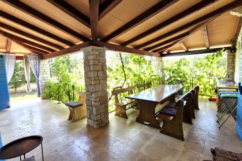 Istria, Svetvinčenat - Casa con piscina e giardino mediterraneo