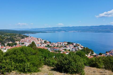 Terreno edificabile Vrbnik, 1.193m2