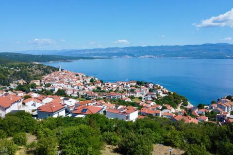 Terreno edificabile Vrbnik, 1.193m2
