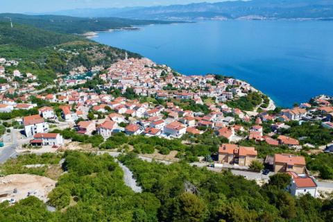 Terreno edificabile Vrbnik, 1.193m2
