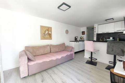 Appartamento Njivice, Omi&scaron;alj, 35m2