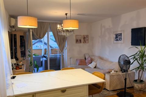 Appartamento Srednjaci, Tre&scaron;njevka - Jug, 67,53m2