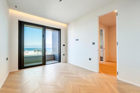 Condo/Apartment Kostrena, 200m2