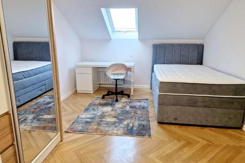 Condo/Apartment Maksimir, 130m2